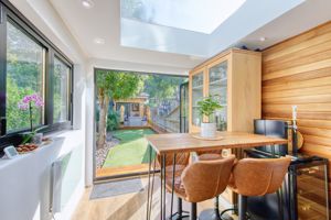 Breakfast Room- click for photo gallery